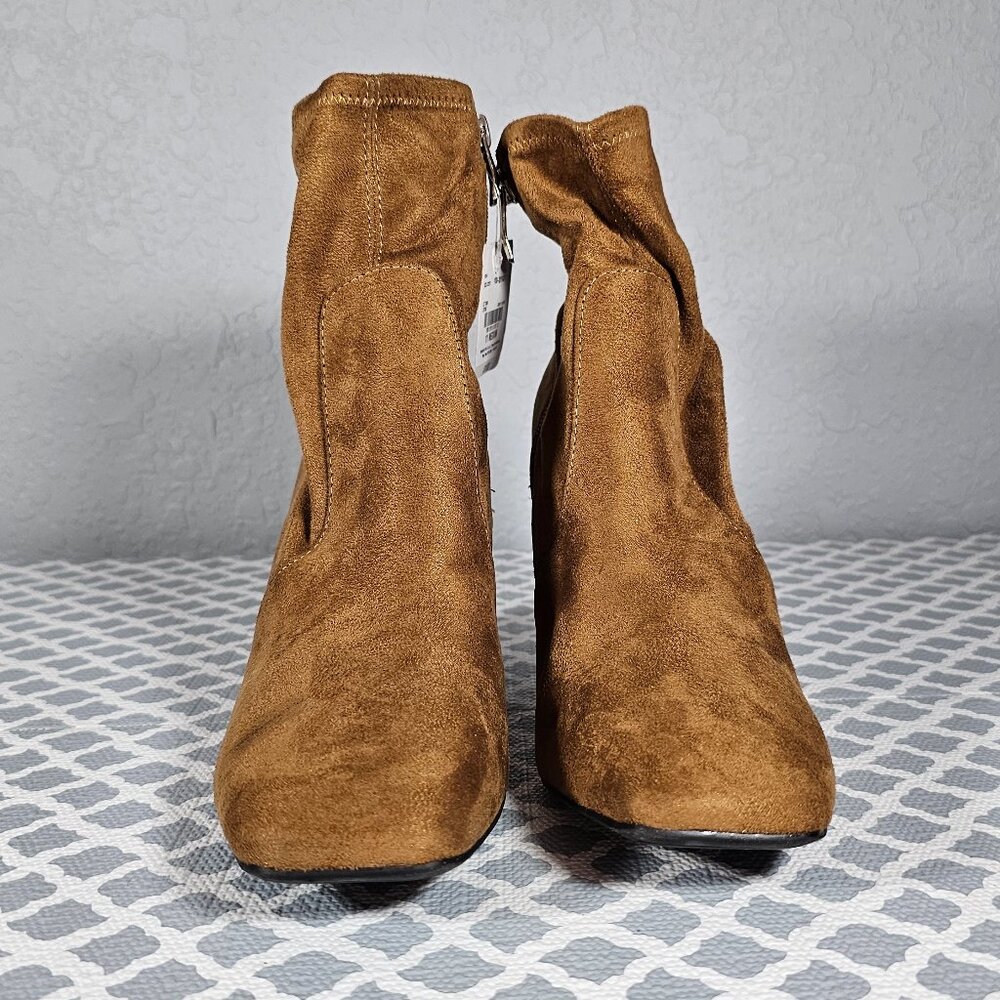 Liz Claiborne Karder Brown Faux Suede Ankle Boot Heeled Boot Women's Size 11M